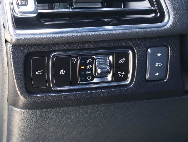 Used 2023 Lincoln Navigator Reserve image 24