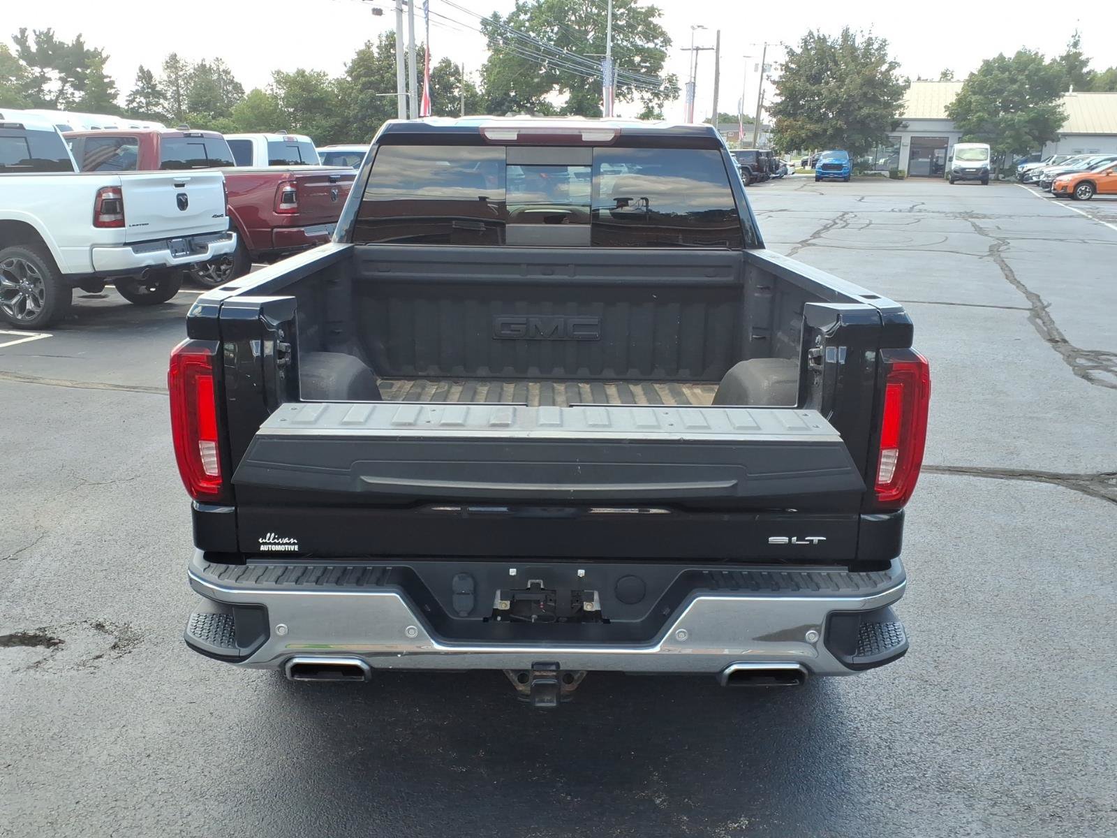 Used 2019 GMC Sierra 1500 SLT w/ SLT Premium Package AWD/4WD image 5