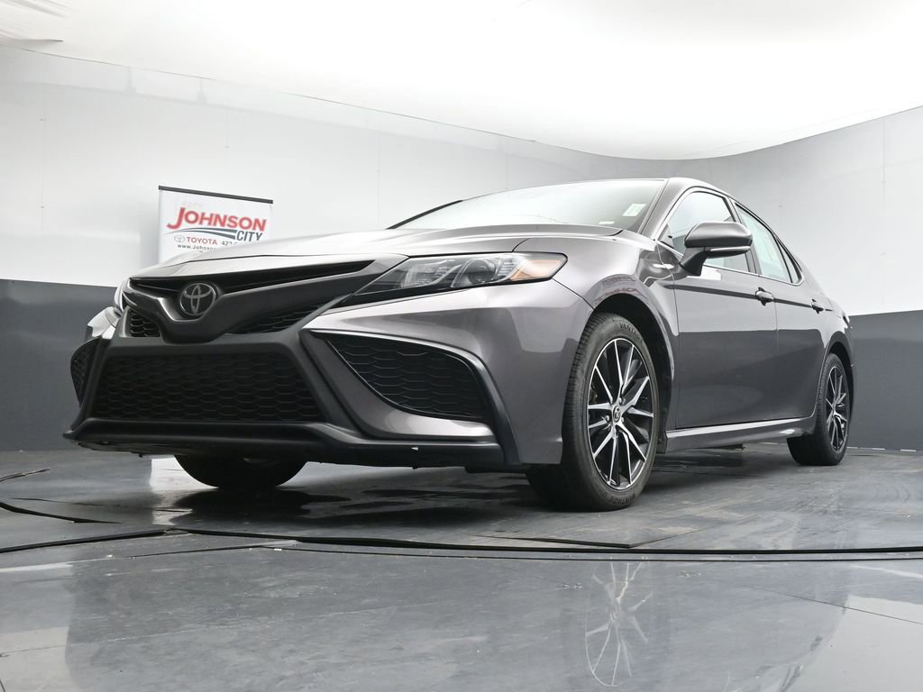 Used 2023 Toyota Camry SE FWD image 31