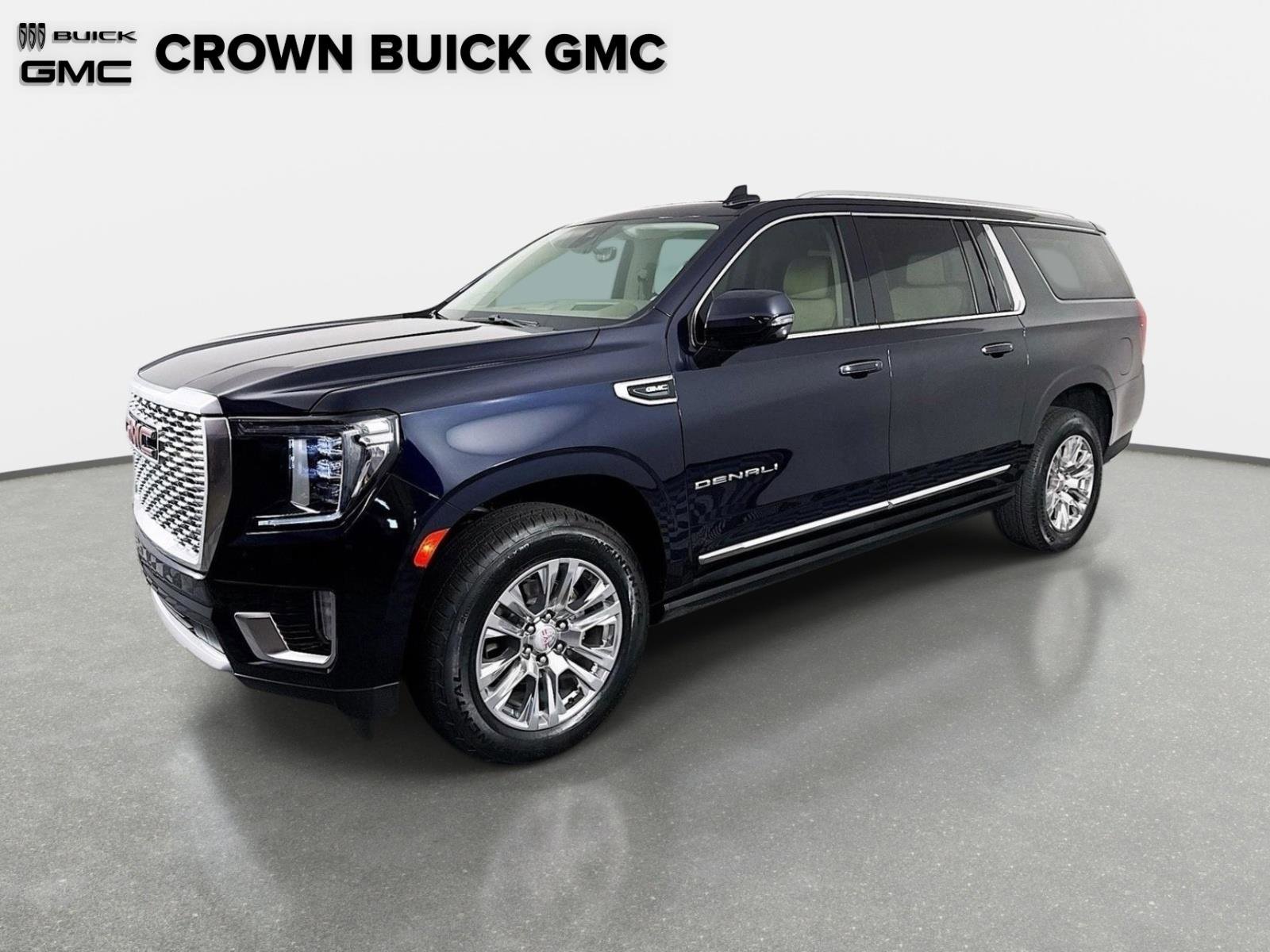 Certified 2021 GMC Yukon XL Denali w/ Advanced Technology Package AWD/4WD image 1