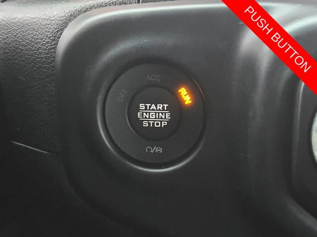 Used 2022 Jeep Wrangler Unlimited Rubicon AWD/4WD image 18