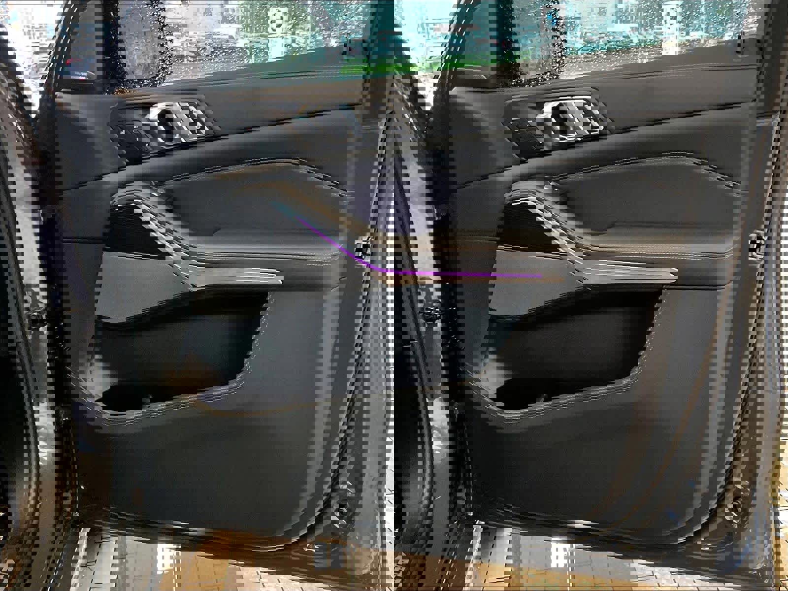 Used 2025 BMW X7 M60i image 26