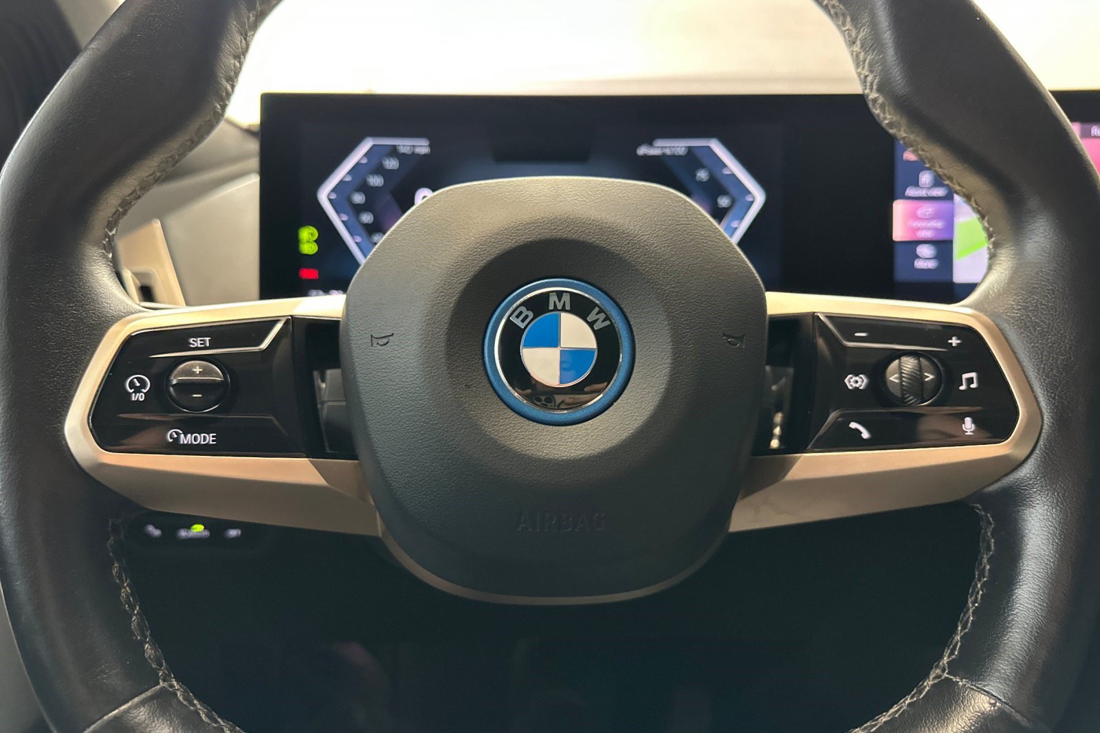 Certified 2023 BMW iX xDrive50 AWD/4WD image 11