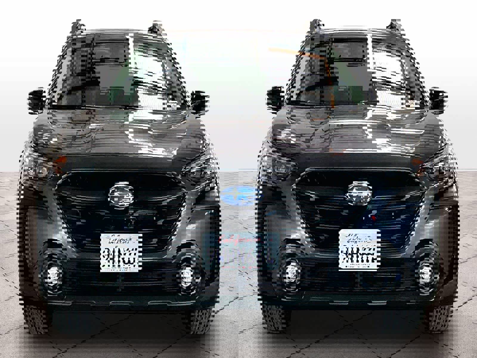 Used 2025 Subaru Outback Premium AWD/4WD image 3