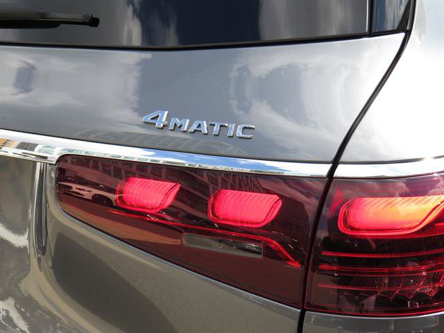 Used 2025 Mercedes-Benz GLS 450 4MATIC image 33