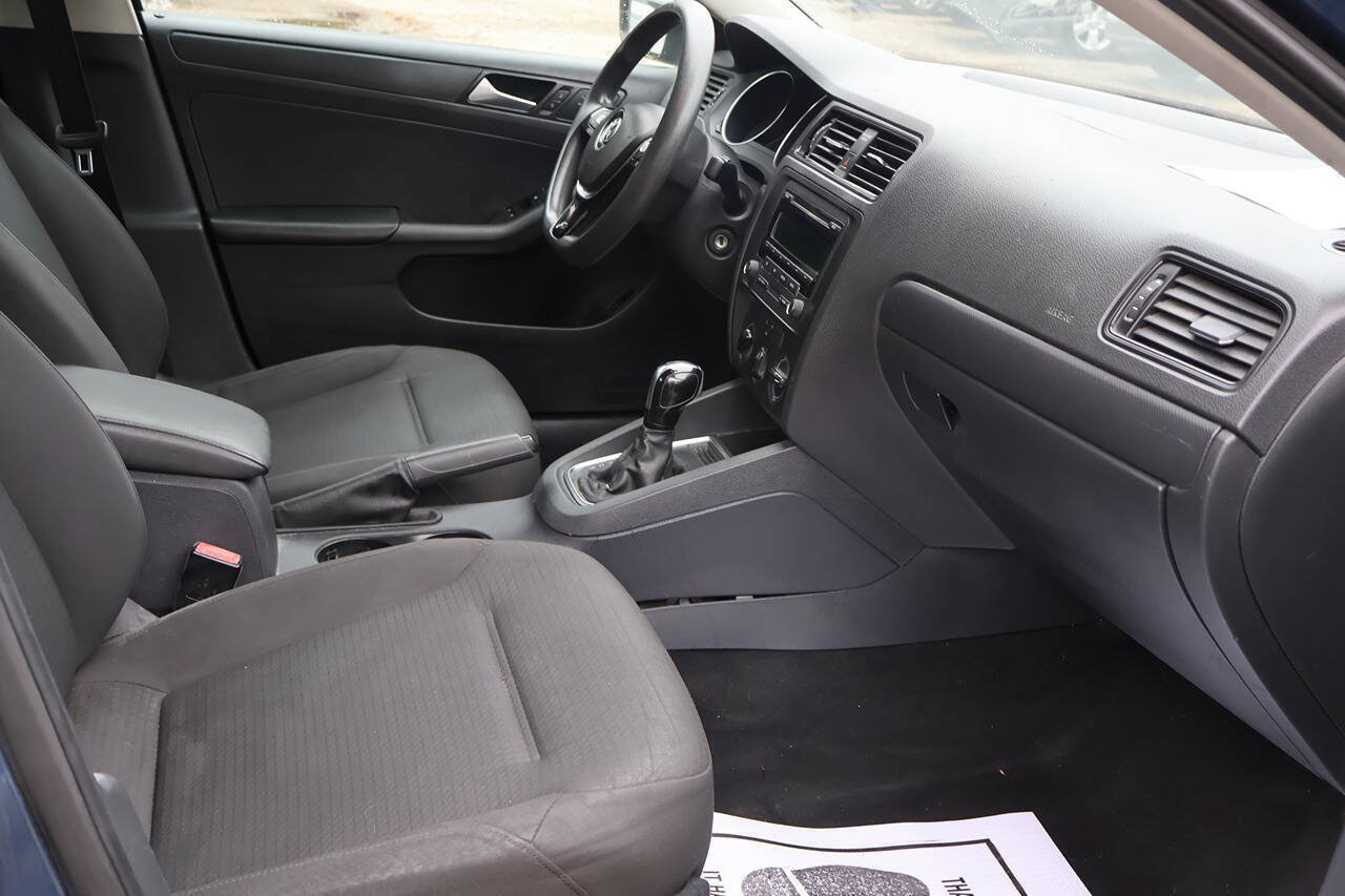 Used 2015 Volkswagen Jetta S FWD image 17