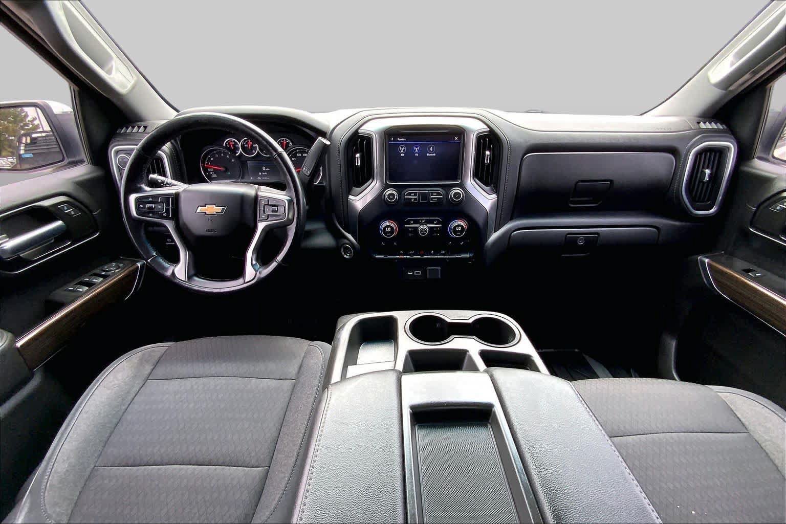 Used 2020 Chevrolet Silverado 1500 LT w/ Texas Edition RWD image 15