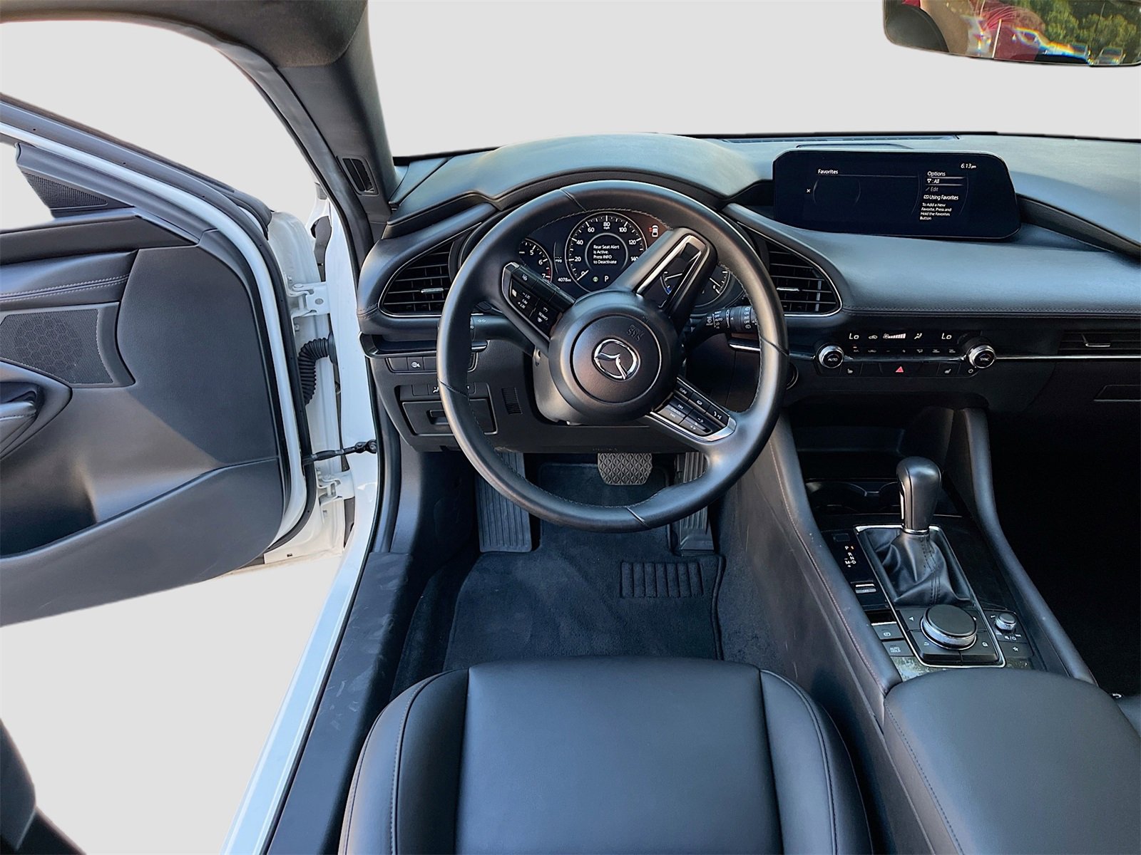 Used 2024 MAZDA MAZDA3 s image 9