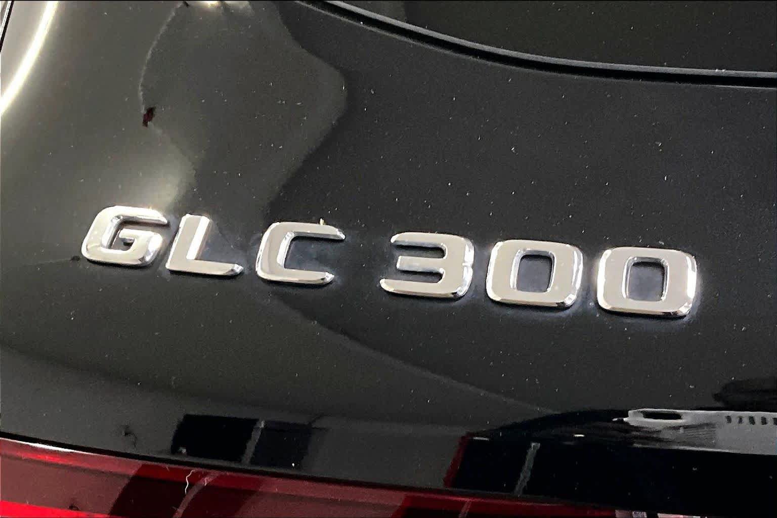 Certified 2022 Mercedes-Benz GLC 300 4MATIC image 33