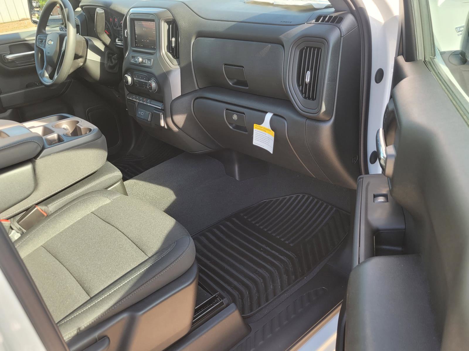 New 2026 Chevrolet Silverado 1500 Custom AWD/4WD image 6
