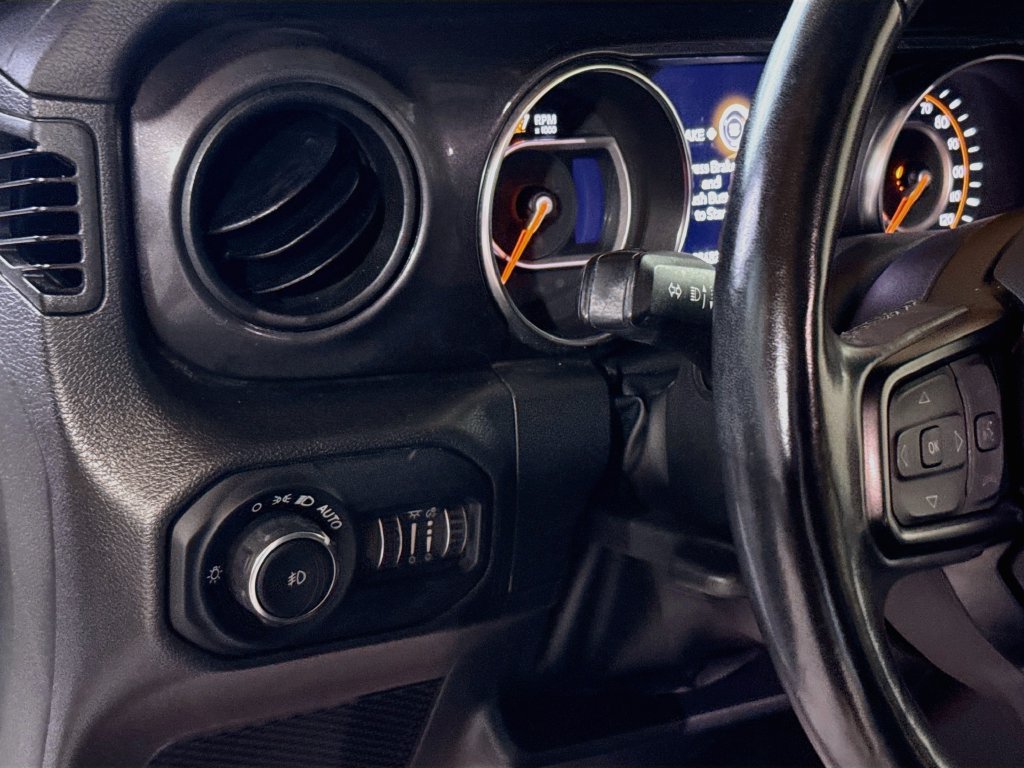 Certified 2022 Jeep Wrangler Unlimited Sport AWD/4WD image 11