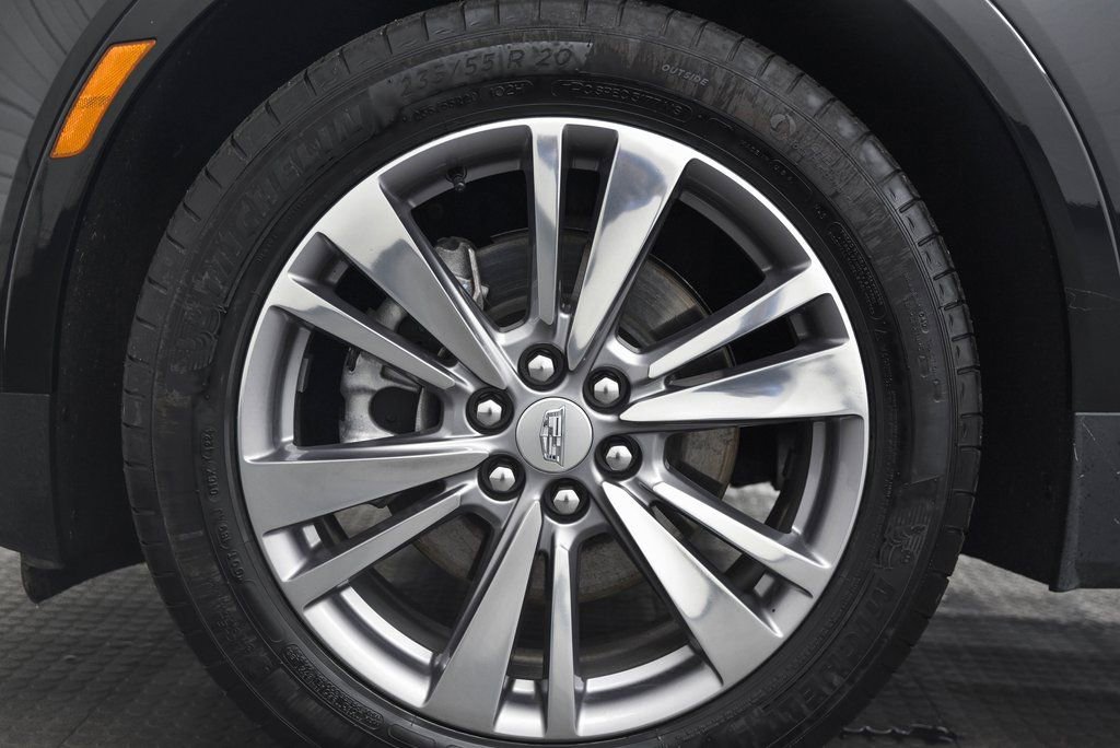 Certified 2025 Cadillac XT5 Premium Luxury image 8