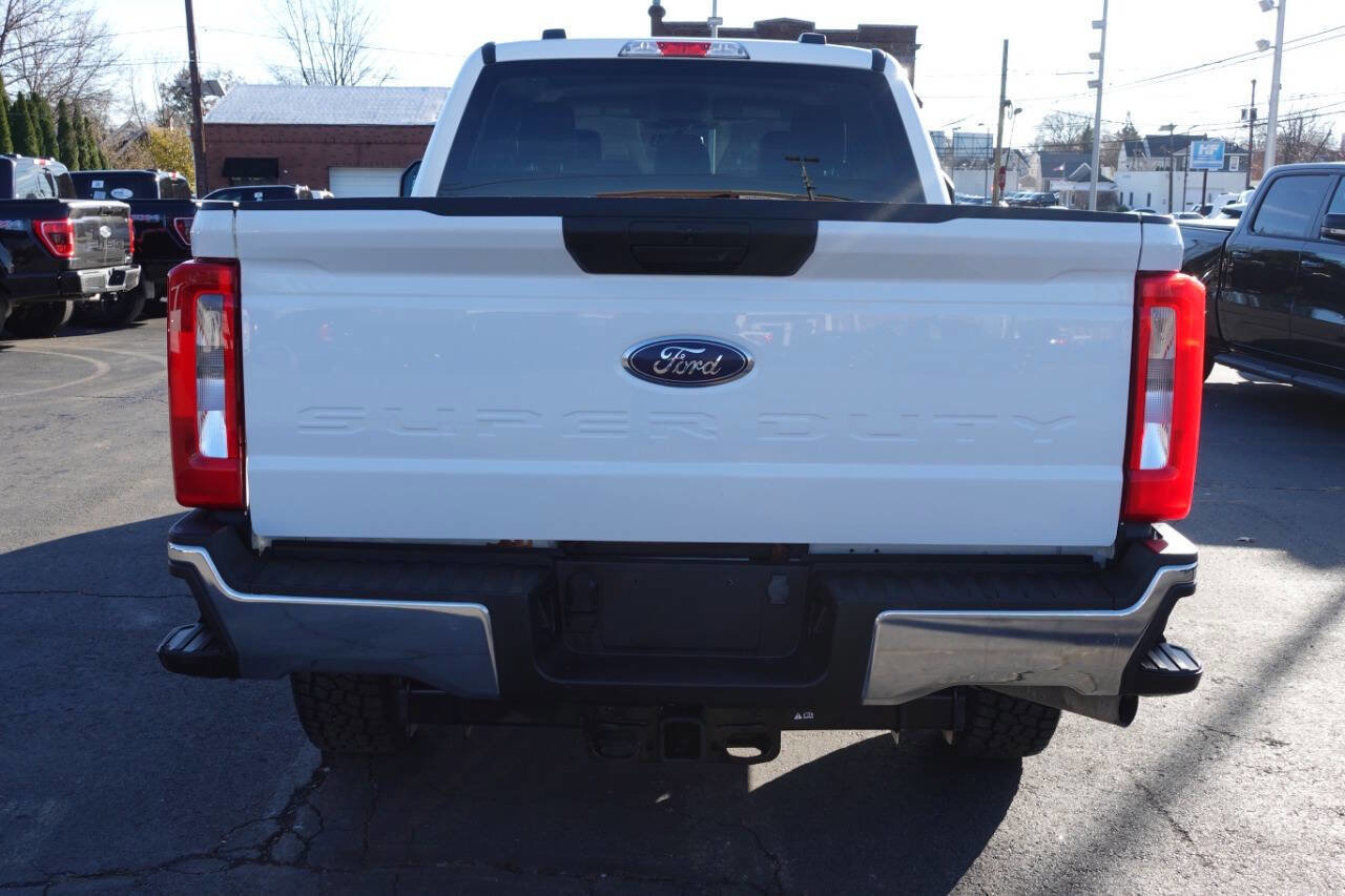Used 2023 Ford F250 XLT image 8