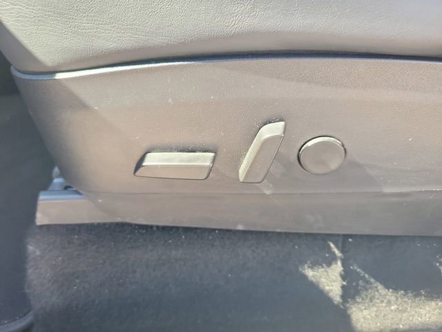 Used 2020 Tesla Model Y Long Range image 20