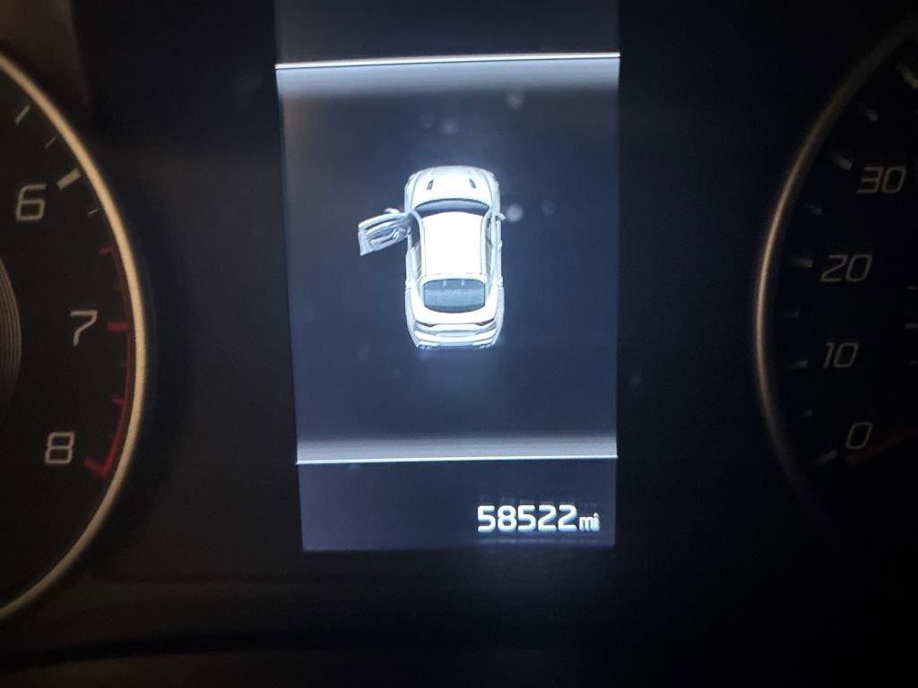 Used 2023 Kia Stinger GT-Line w/ Sun & Sound Package image 12