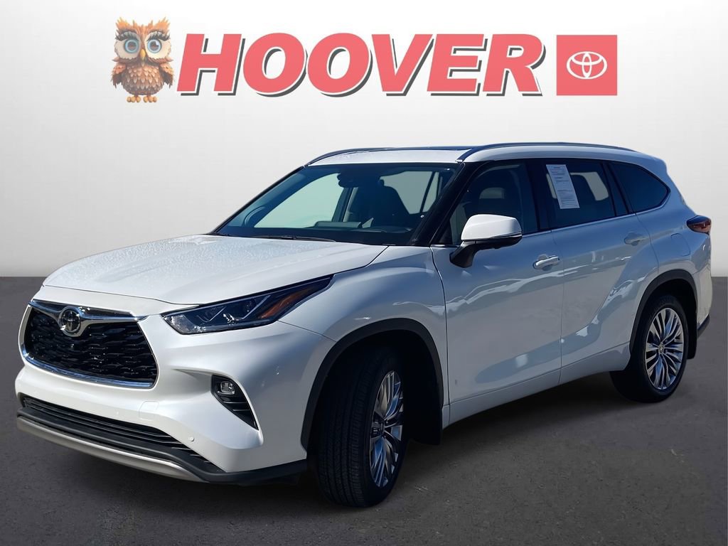 Used 2026 Toyota Highlander Limited image 6
