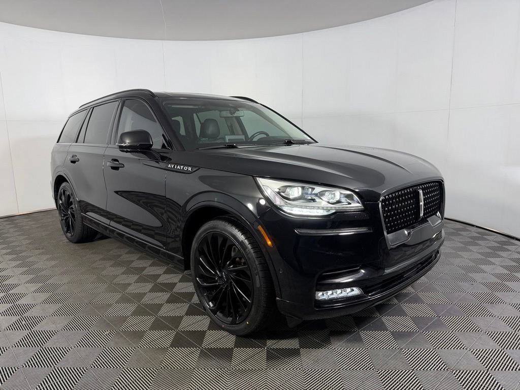 Used 2022 Lincoln Aviator Reserve w/ Equipment Group 201A AWD/4WD image 5