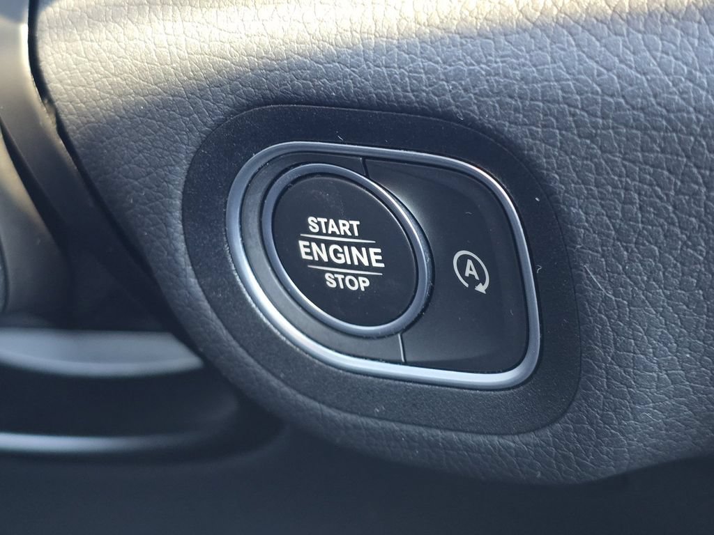 Used 2023 Mercedes-Benz GLE 350 4MATIC image 25