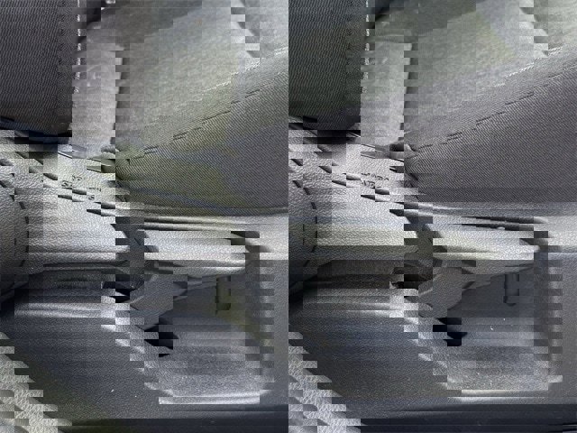 Used 2025 Toyota Camry LE image 30