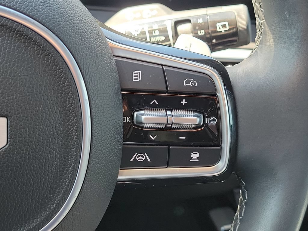 Used 2025 Kia Sorento SX Prestige AWD/4WD image 10