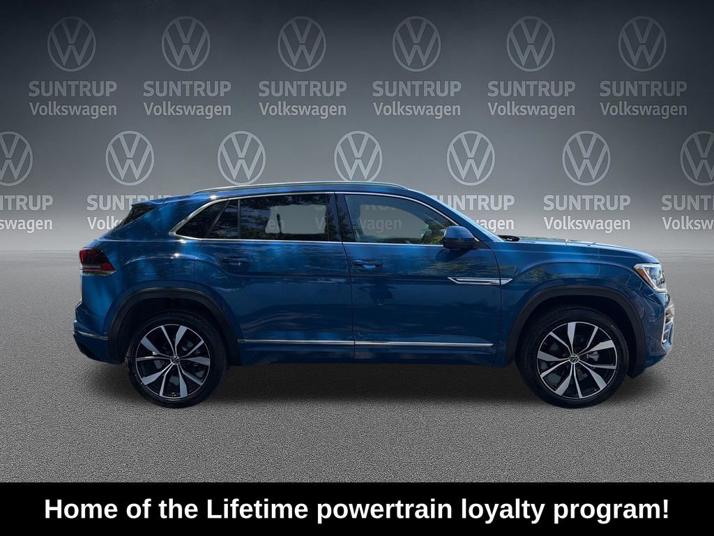 Used 2025 Volkswagen Atlas Cross Sport SEL Premium R-Line AWD/4WD image 7