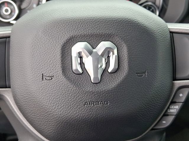 Used 2024 RAM 2500 Tradesman w/ Chrome Appearance Group AWD/4WD image 21