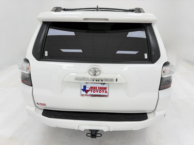 Used 2023 Toyota 4Runner SR5 AWD/4WD image 39
