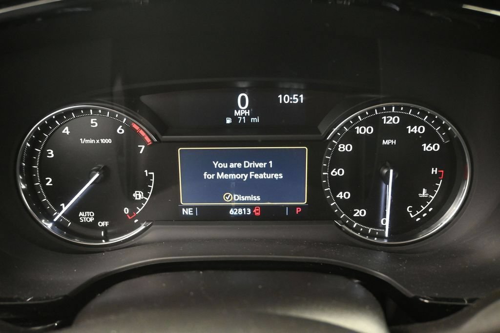 Used 2023 Cadillac XT6 Luxury FWD image 11