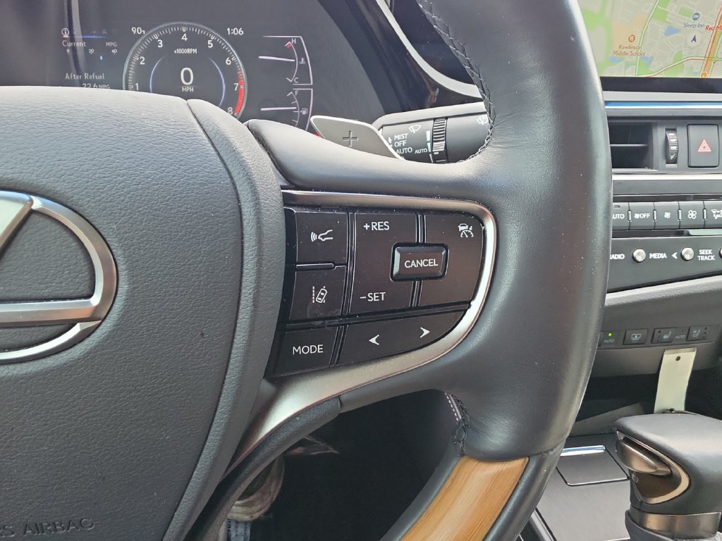 Used 2025 Lexus ES 350 Ultra Luxury w/ Accessory Package (Z1) FWD image 21
