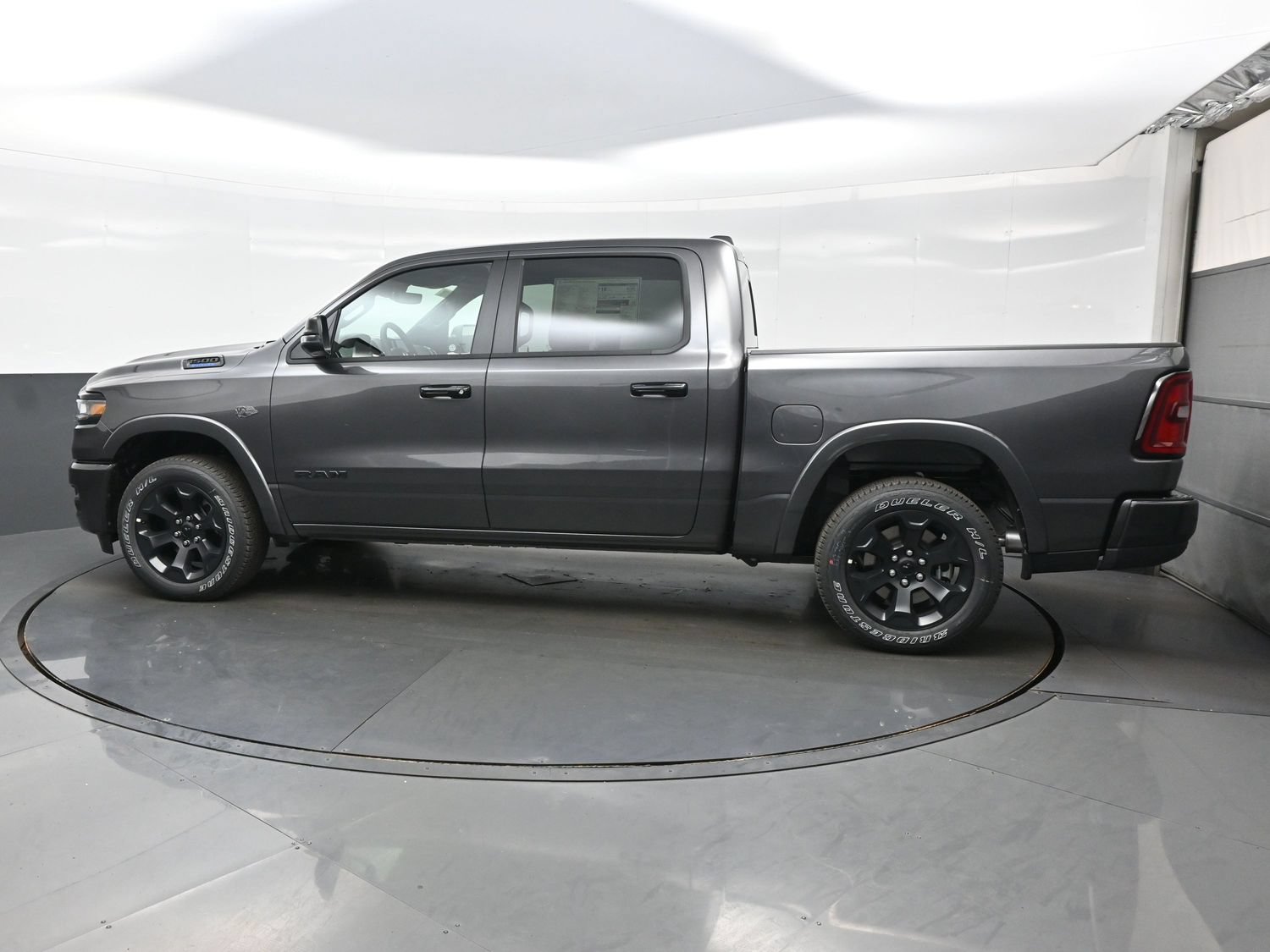 New 2027 RAM 1500 Big Horn w/ Night Edition AWD/4WD image 4