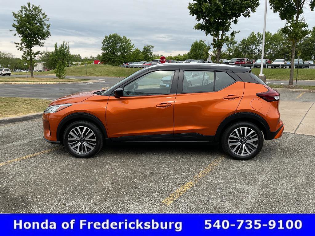 Used 2023 Nissan Kicks SV FWD video 3