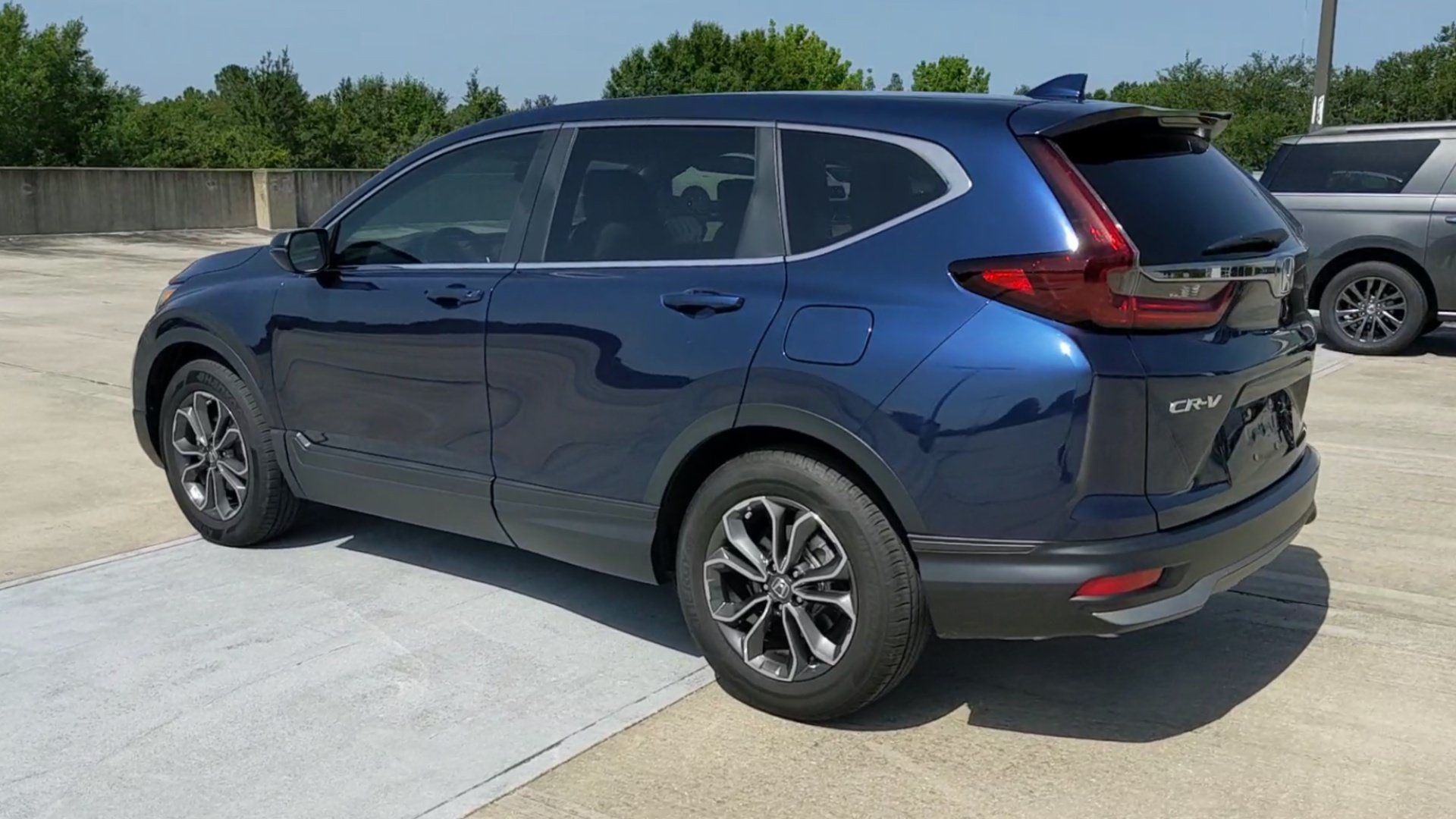 Used 2020 Honda CR-V EX-L image 17