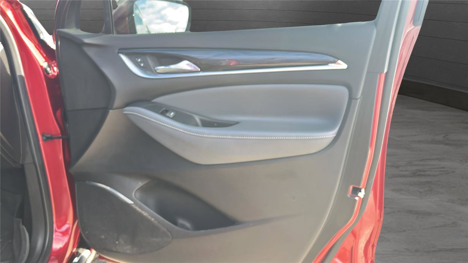 Used 2023 Buick Enclave Essence w/ Sport Touring Edition image 16