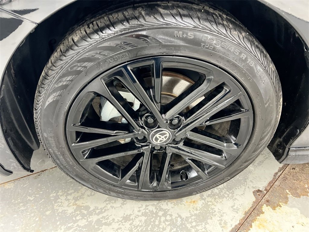 Used 2025 Toyota Camry SE image 25