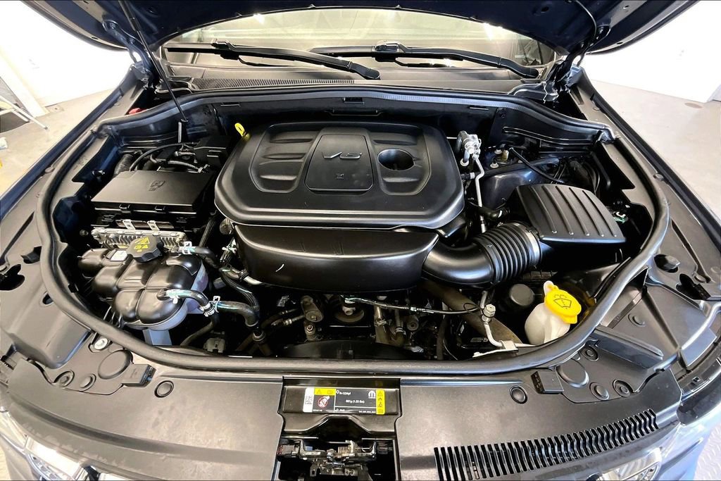 Used 2021 Jeep Grand Cherokee Summit AWD/4WD image 9