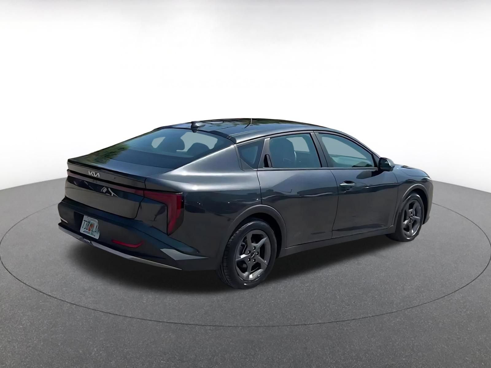 Used 2025 Kia K4 FWD image 15