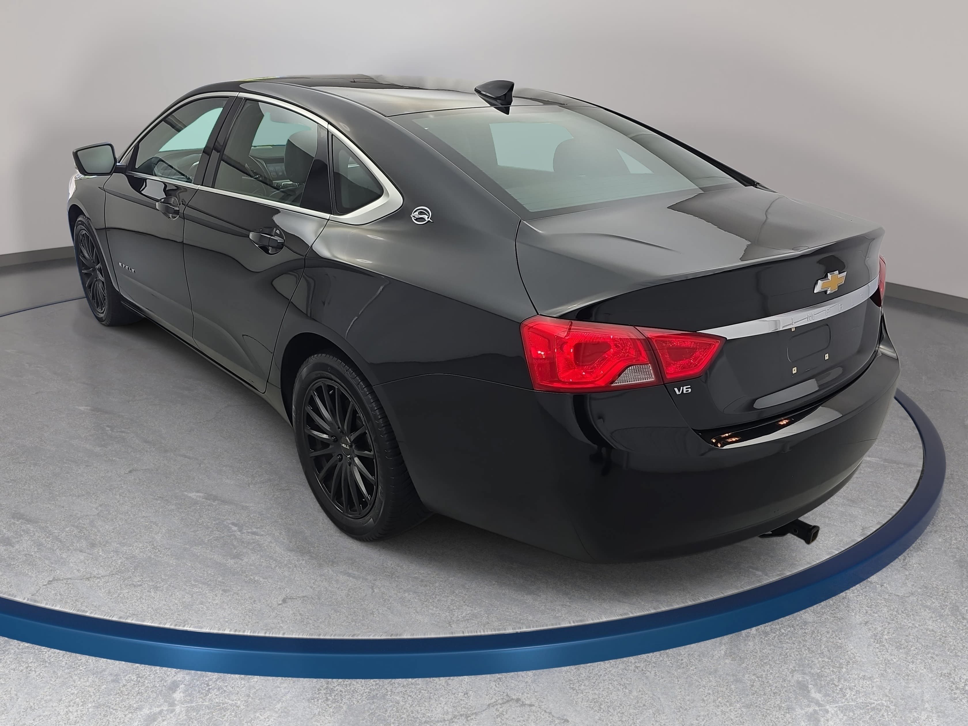 Used 2017 Chevrolet Impala LT FWD image 7