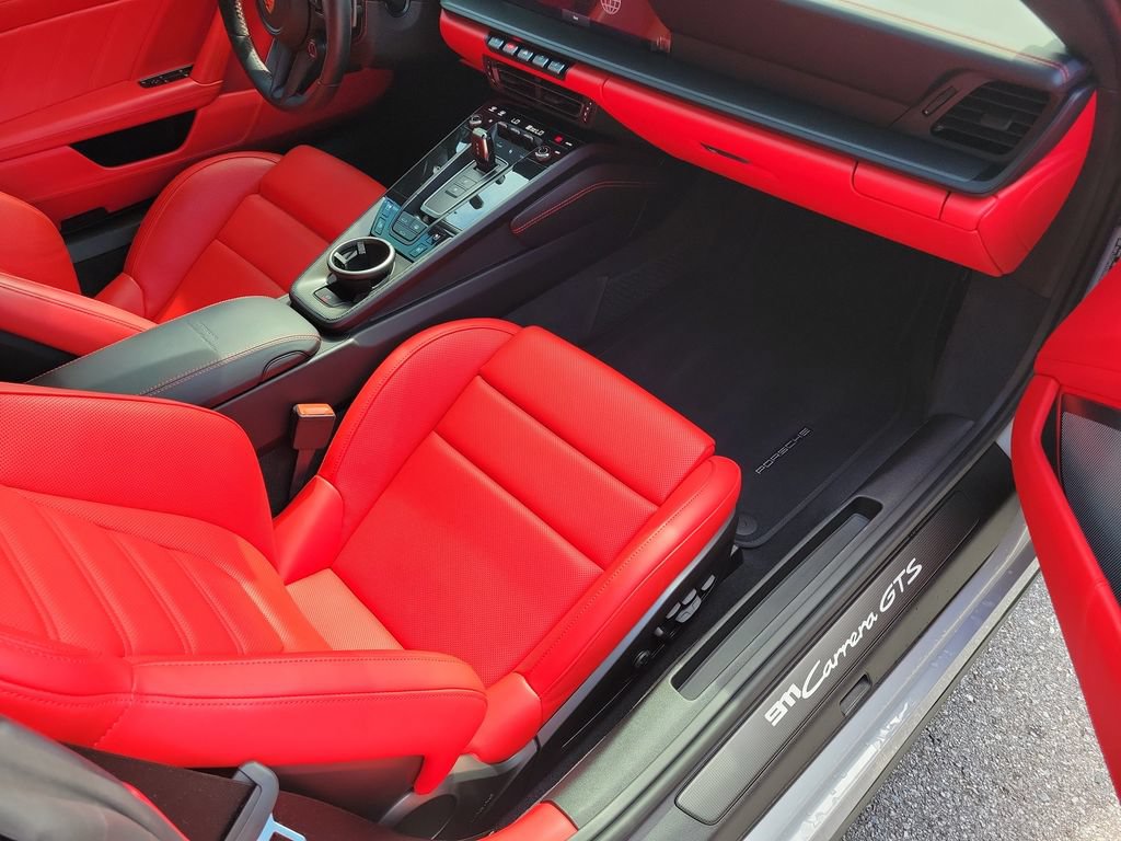 Certified 2024 Porsche 911 Carrera GTS RWD image 18