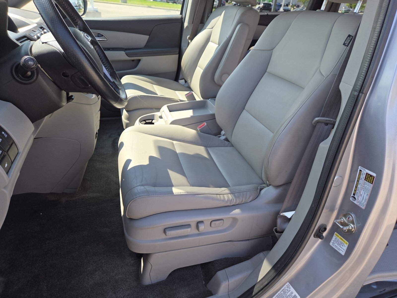 Used 2016 Honda Odyssey EX-L image 23