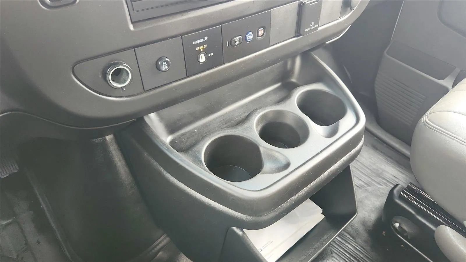 Used 2021 Chevrolet Express 2500 Extended w/ Driver Convenience Package image 12