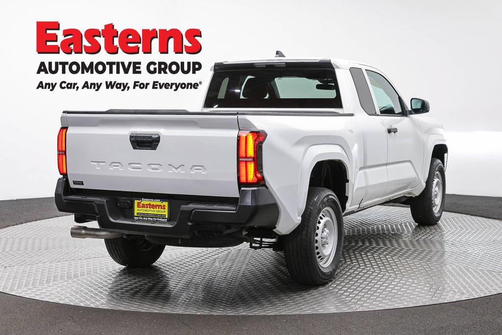 Used 2024 Toyota Tacoma SR RWD image 5