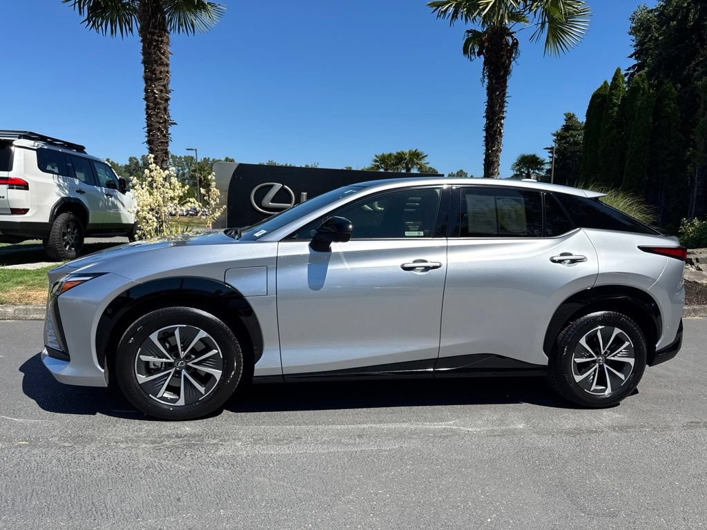 Certified 2023 Lexus RZ 450e Premium w/ Technology Package AWD/4WD image 2