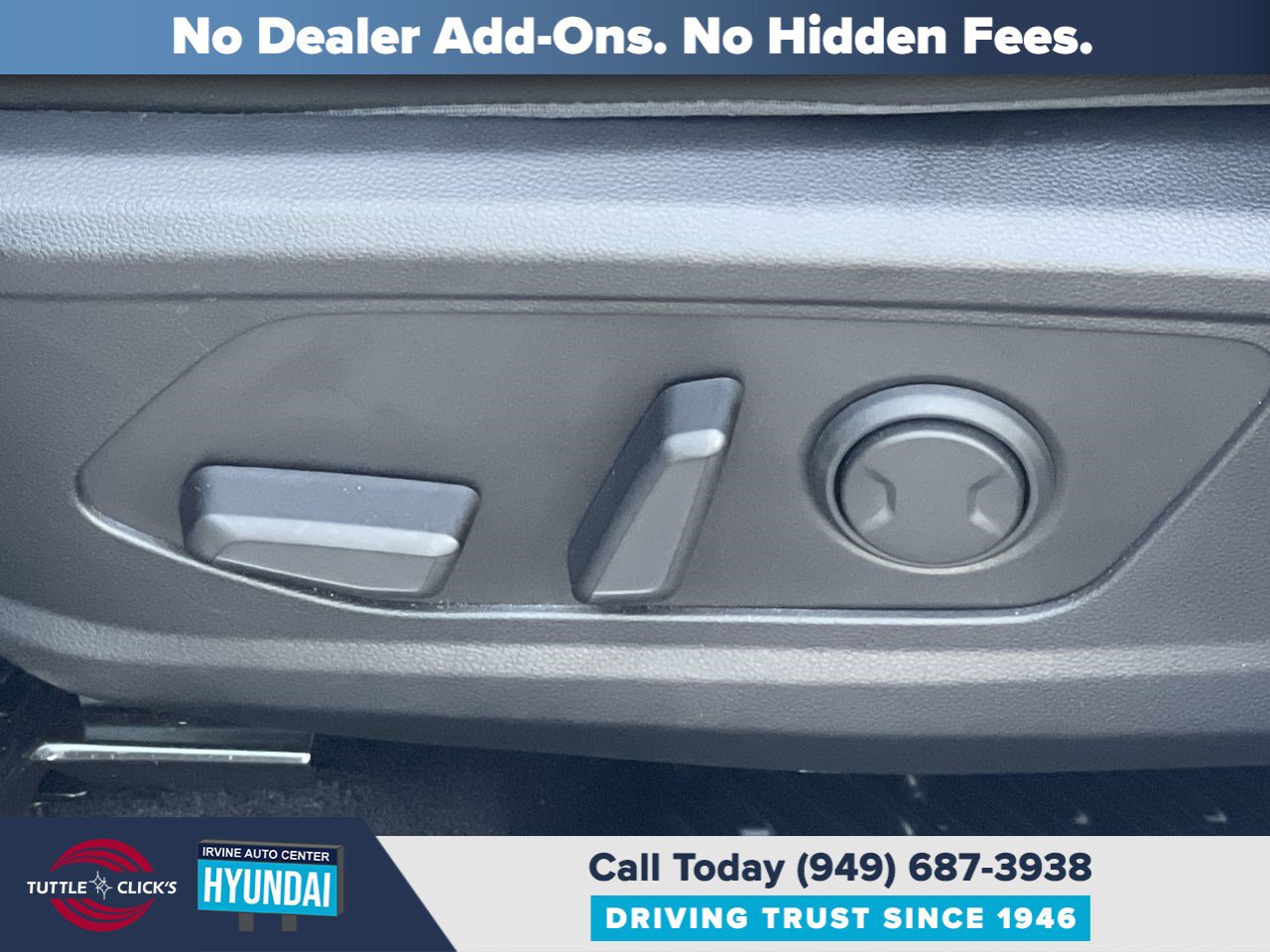 Certified 2025 Hyundai Santa Cruz Limited AWD/4WD image 33