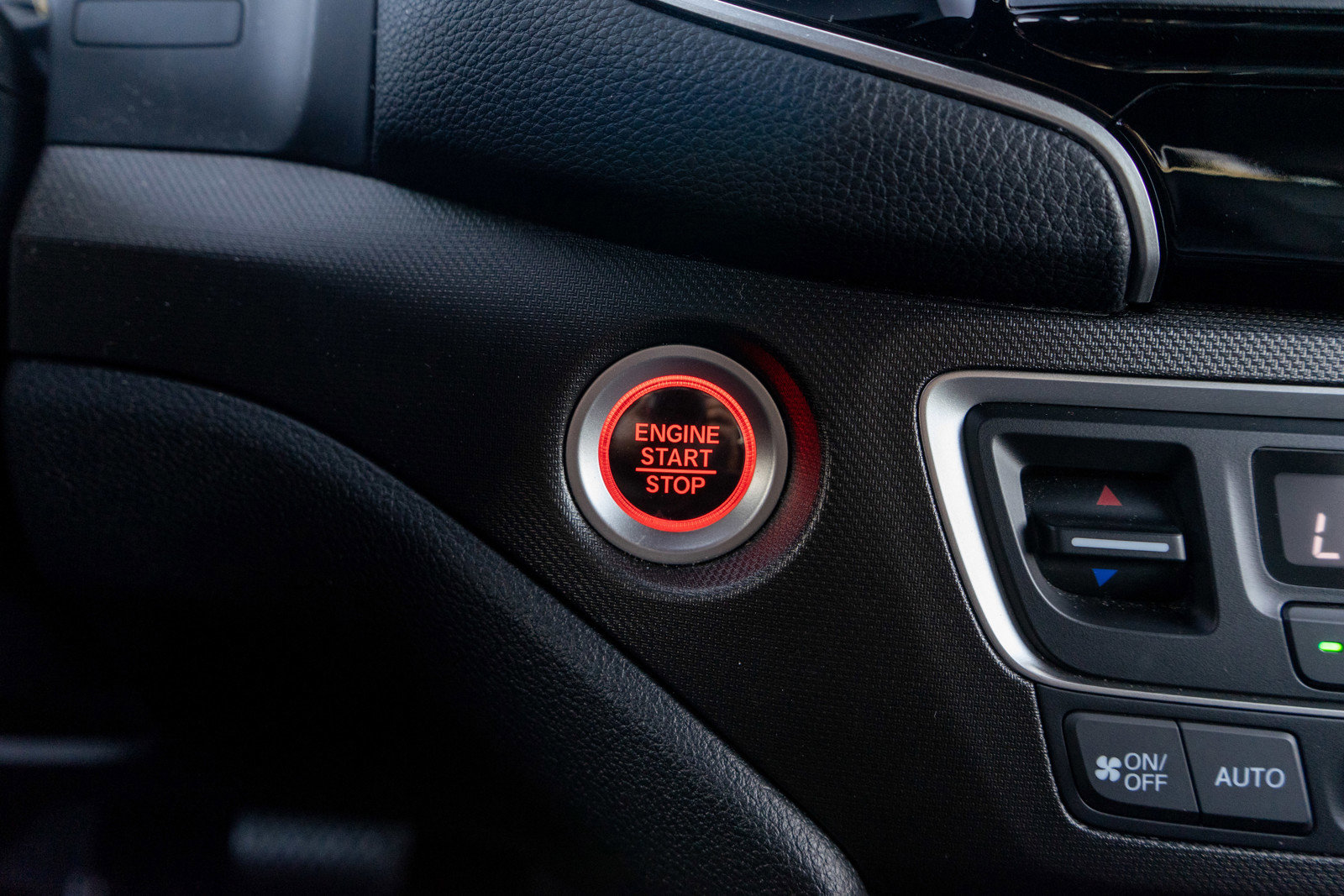 Used 2025 Honda Ridgeline TrailSport image 21