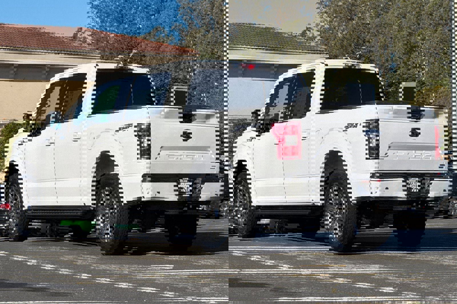 Used 2020 Ford F150 XLT w/ Equipment Group 302A Luxury image 6