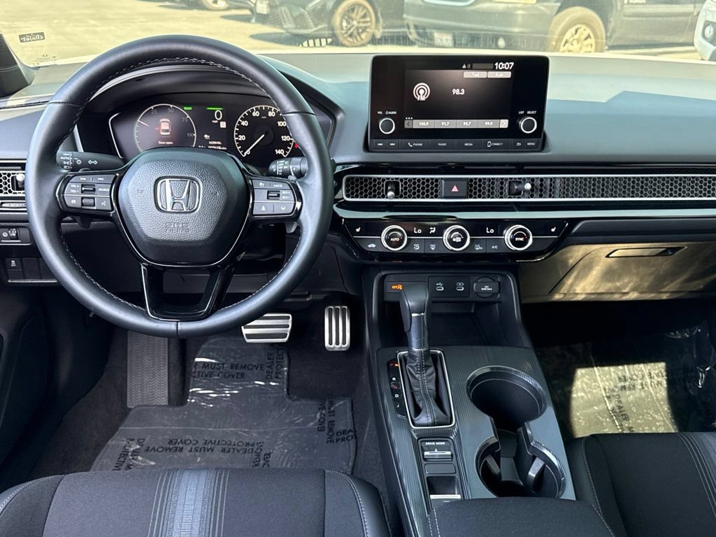 Used 2025 Honda Civic Sport image 29