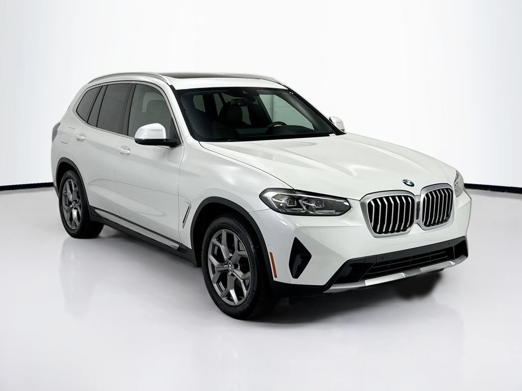 Used 2024 BMW X3 xDrive30i w/ Premium Package AWD/4WD image 3