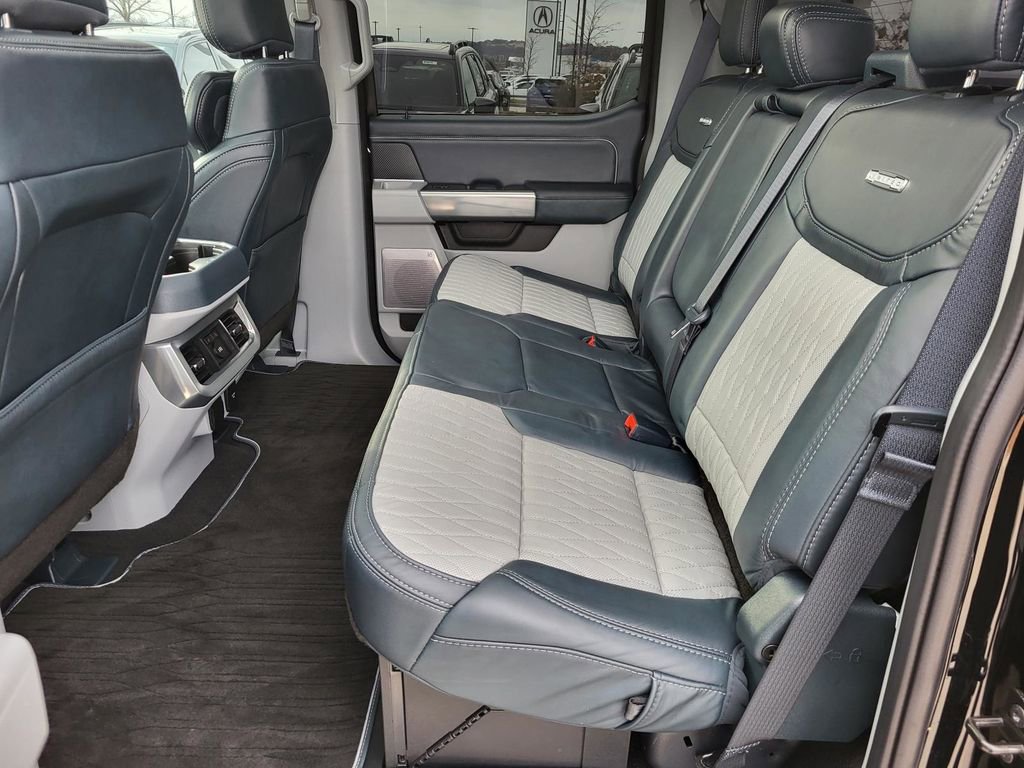 Used 2024 Ford F250 Limited image 13