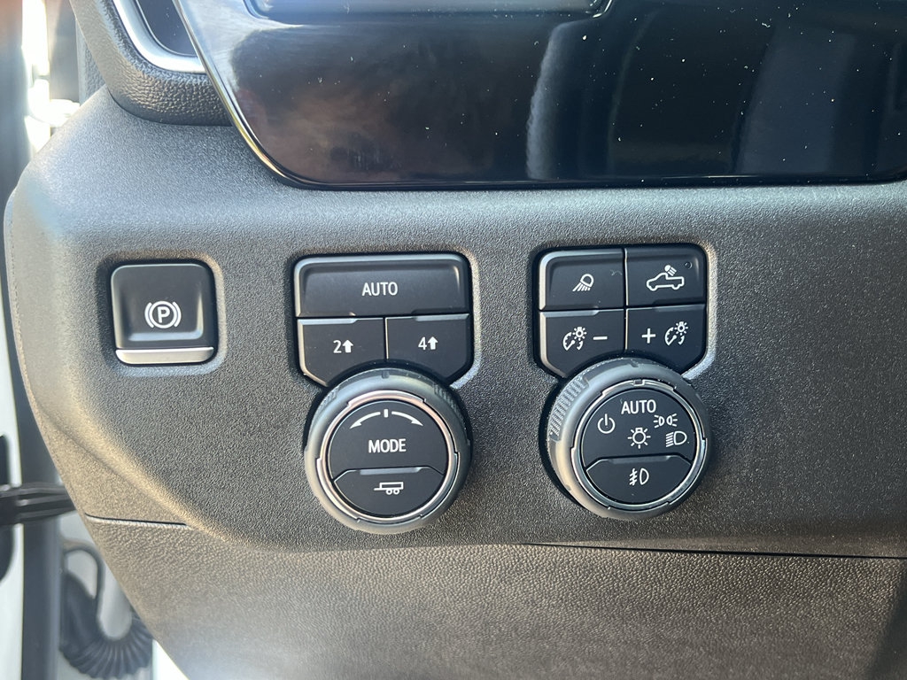 Used 2025 Chevrolet Silverado 1500 RST w/ Convenience Package II AWD/4WD image 14