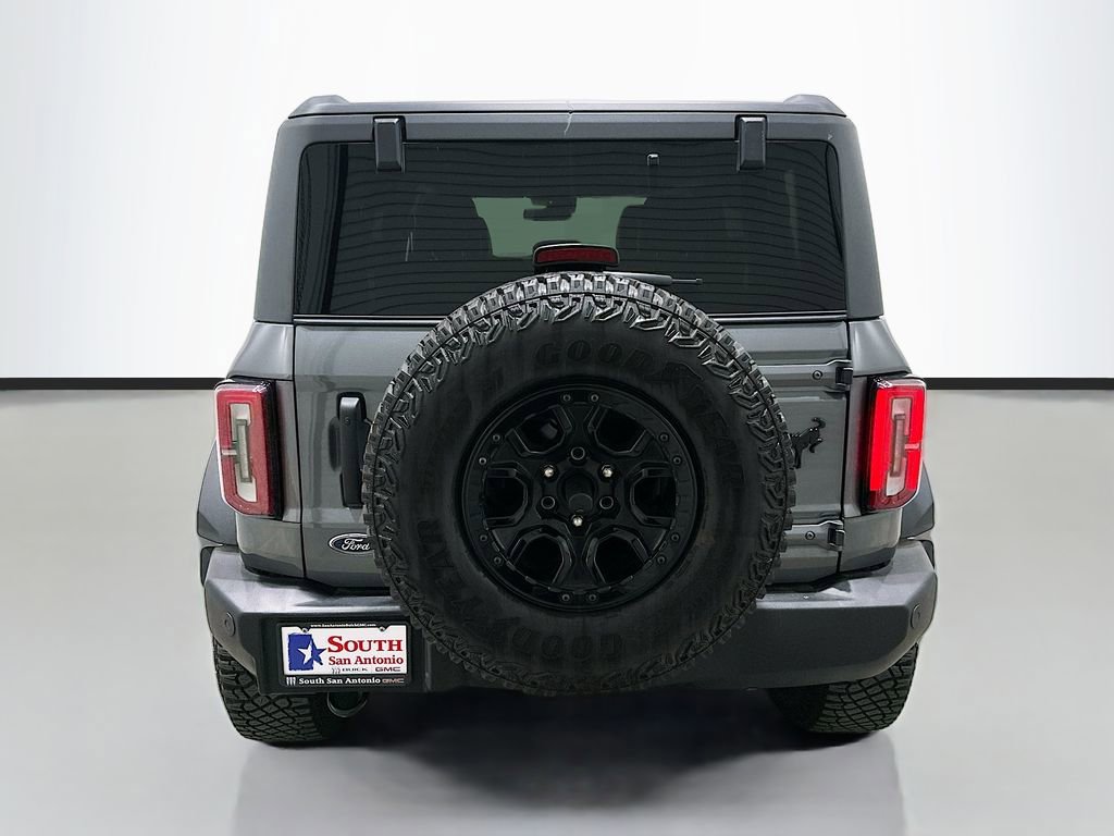 Used 2023 Ford Bronco Wildtrak image 6